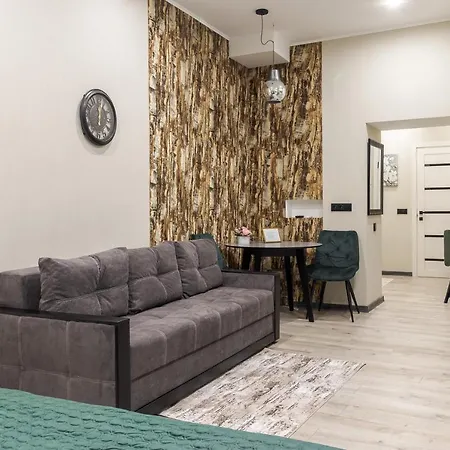 Апартаменти Luxury In Downtown Львів